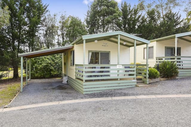 2 Bedroom Cabin