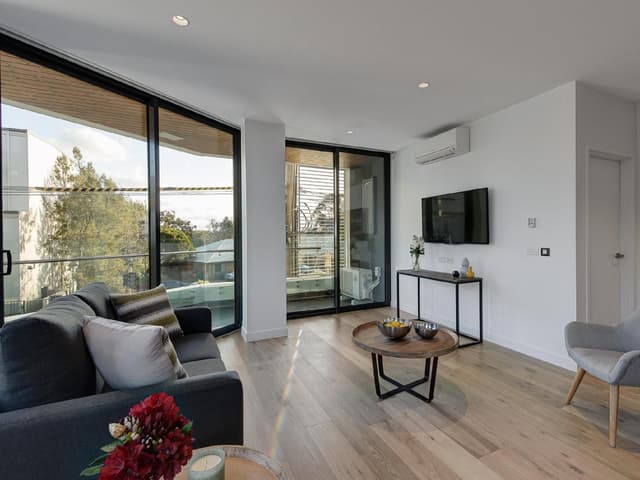 One Bedroom Apartment