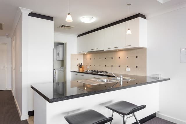 3 Bedroom Executive Ocean View Apartment
