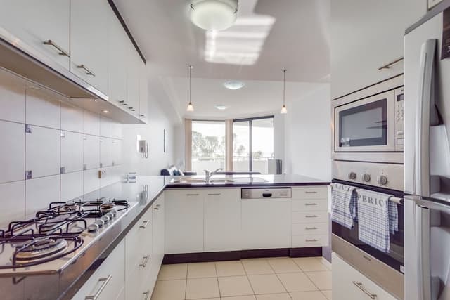 3 Bedroom Executive Ocean View Apartment