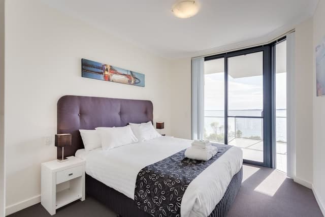 3 Bedroom Executive Ocean View Apartment