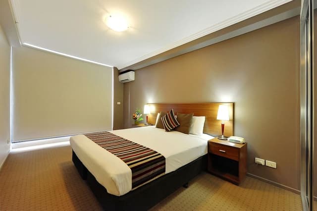 One Bedroom Apartment (Daily Housekeeping)