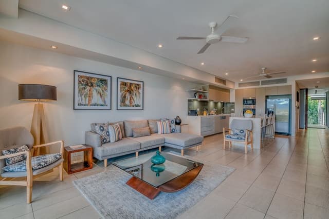 Penthouse, 3 Bedrooms (1x King, 1x Queen & 2x Singles)