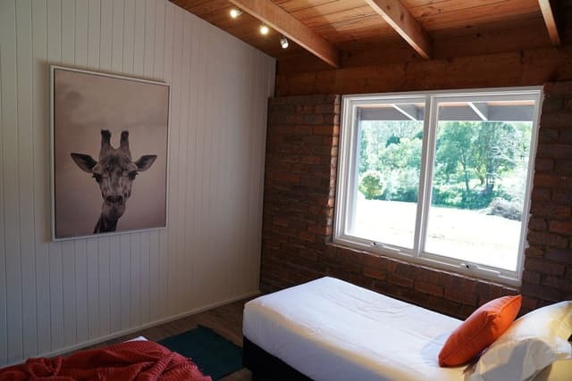 House, 5 Bedrooms, Garden View
