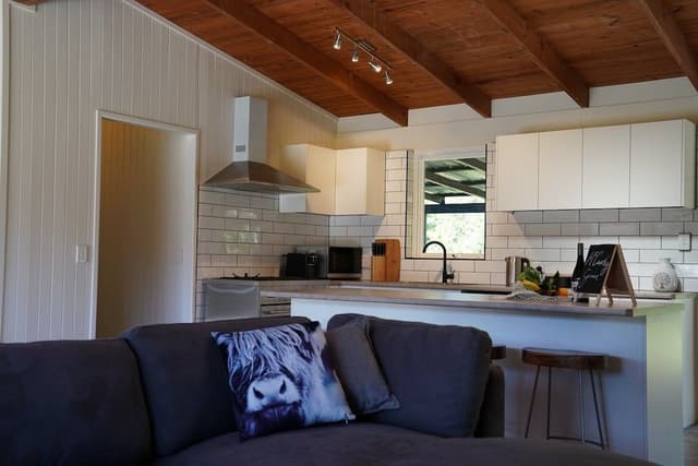 House, 5 Bedrooms, Garden View