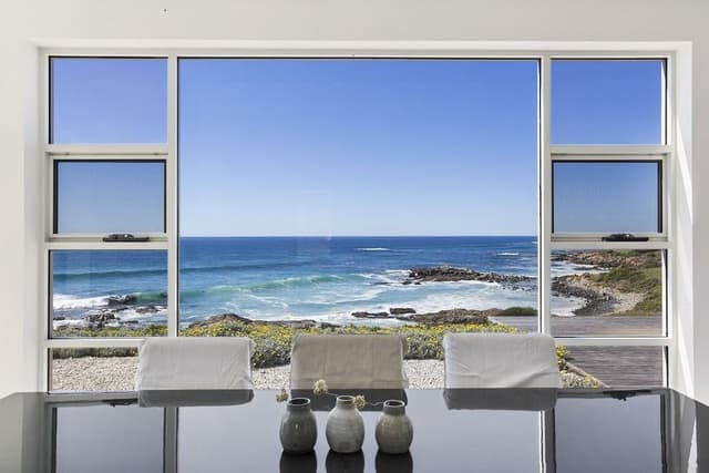 Luxury Villa, 2 Bedrooms, Sea View, Oceanfront