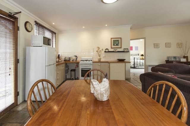 Luxury Apartment, 2 Bedrooms, Garden View