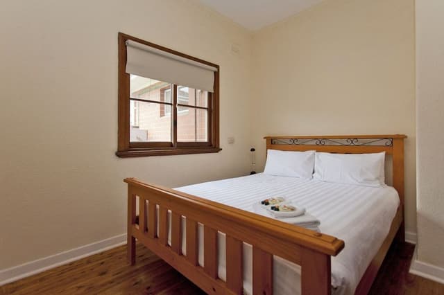 House, 2 Bedrooms