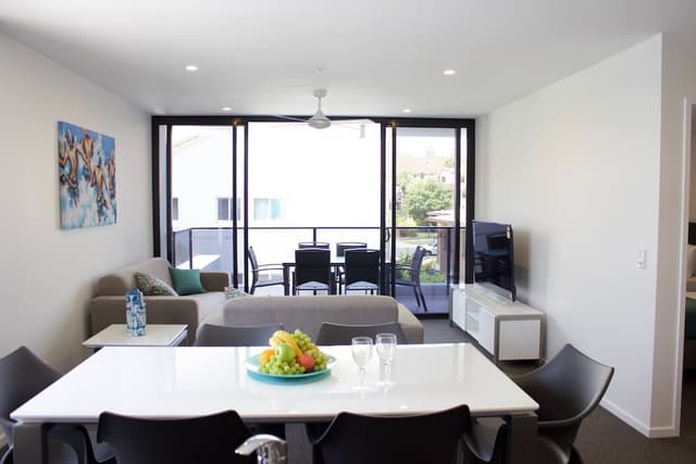 2 Bedroom Apartment