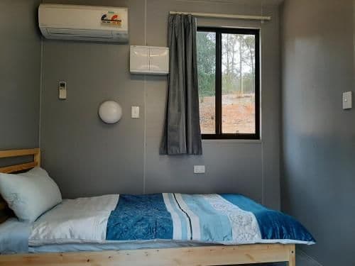 1 Single Bed Room