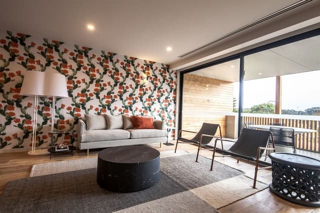 Luxury Apartment, 3 Bedrooms, Park View