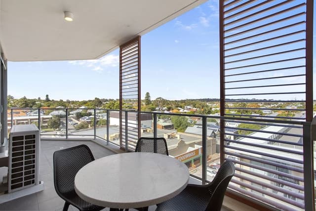 1 Bedroom Deluxe Apartment