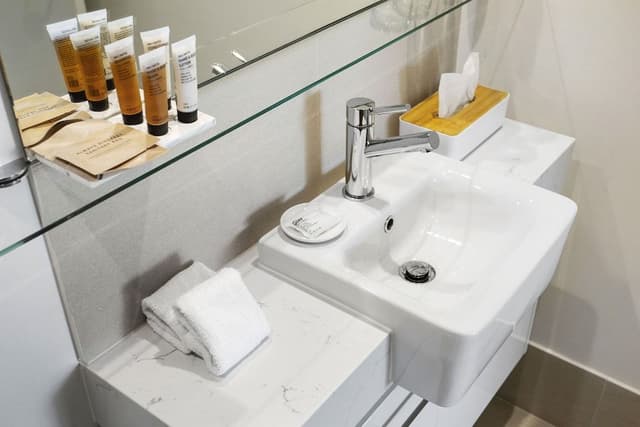 1 Bedroom Deluxe Apartment