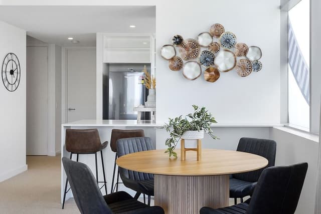 1 Bedroom Deluxe Apartment