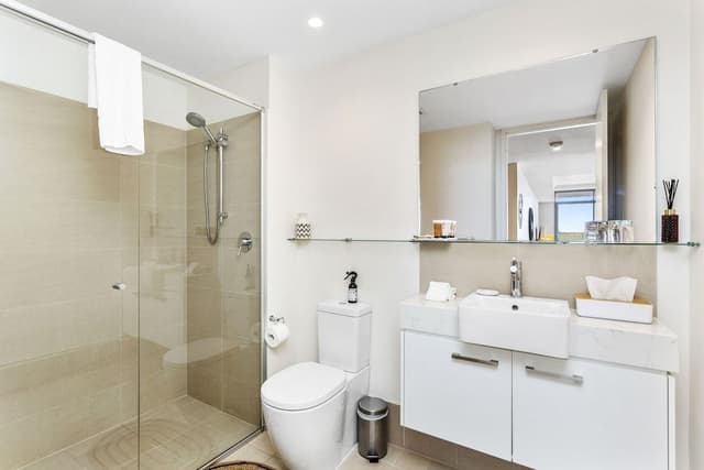 1 Bedroom Deluxe Apartment