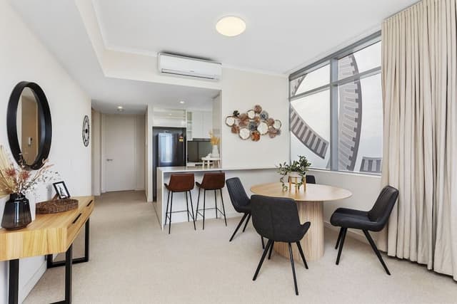 1 Bedroom Deluxe Apartment
