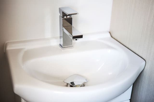 Single room with shared bathroom