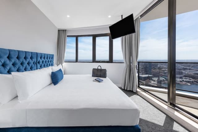 3 Bedroom Summit Penthouse