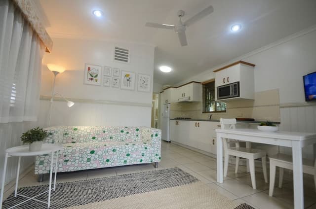Studio Unit