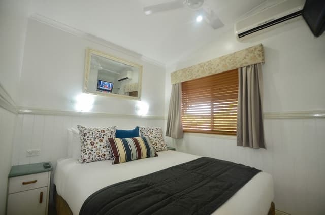 Studio Unit