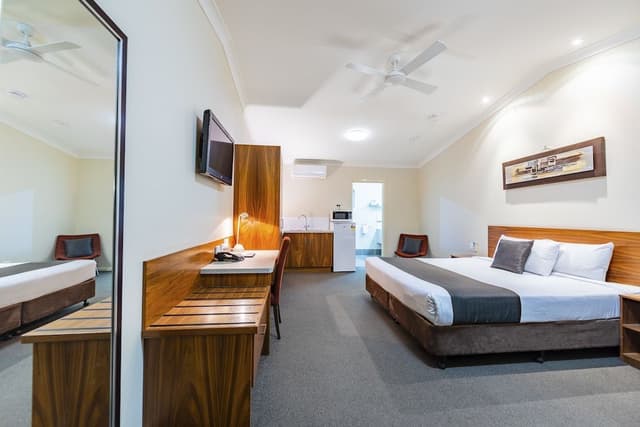 Executive King Suite