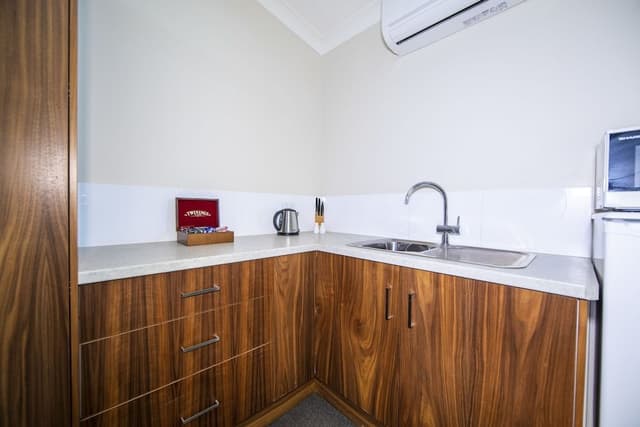 Executive King Suite