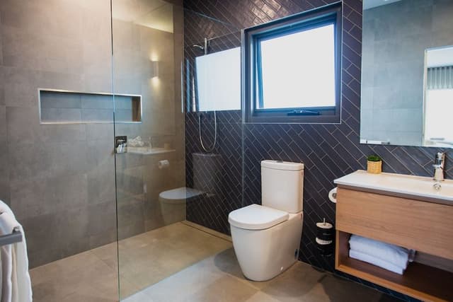 2 Bedroom Suite