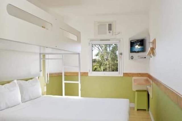Standard Queen Room with Single Bunk Bed