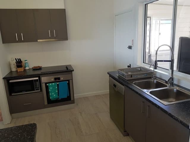 Luxury House, 3 Bedrooms, Lake View
