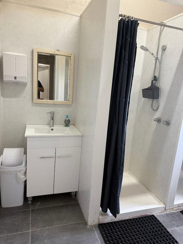 Family Room, 1 Bedroom