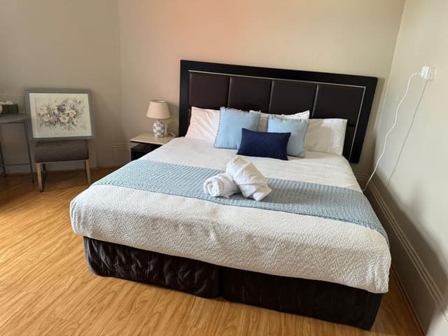 Family Room, 1 Bedroom