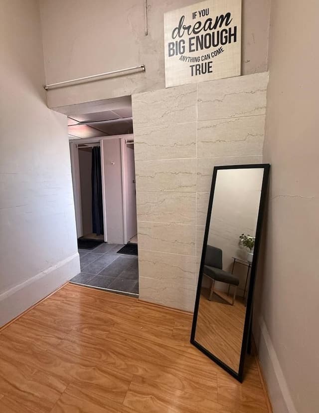 Family Room, 1 Bedroom