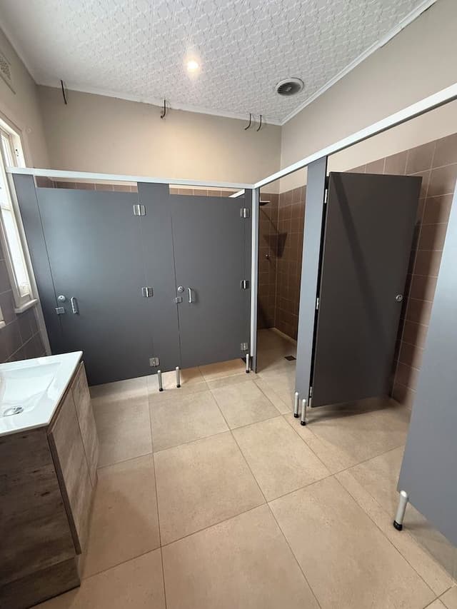 Comfort Room