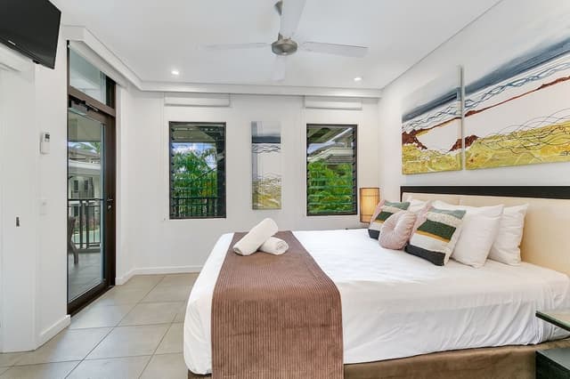 Two Bedroom Two Bathroom Spa Terrace Apartment