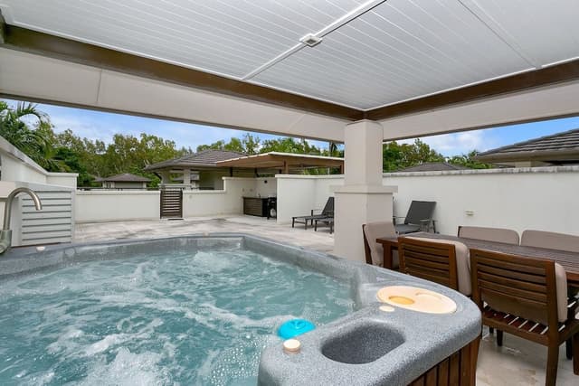 Two Bedroom Two Bathroom Spa Terrace Apartment