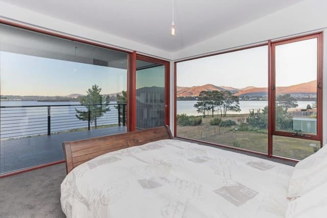 Luxury House, 7 Bedrooms, Waterfront View