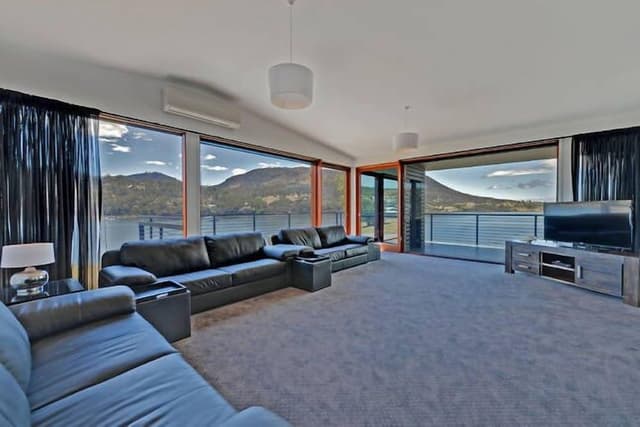 Luxury House, 7 Bedrooms, Waterfront View