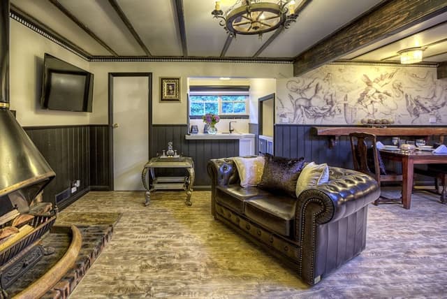 Luna Spa Suite