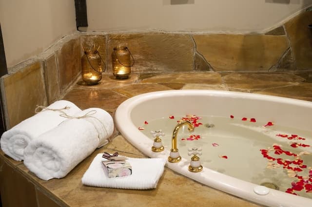 Sol Spa Suite