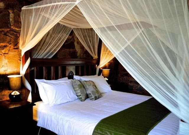 Standard Room, 1 King Bed (Bluestone Room))