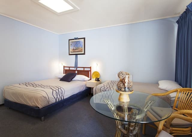 Double and King Single room