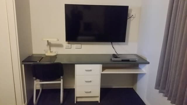 Queen Plus Single Room