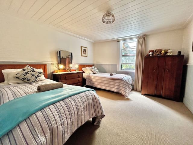 Superior Suite, 2 Bedrooms, Mountain View