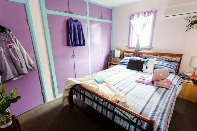 House, 2 Bedrooms, 2 Bathrooms