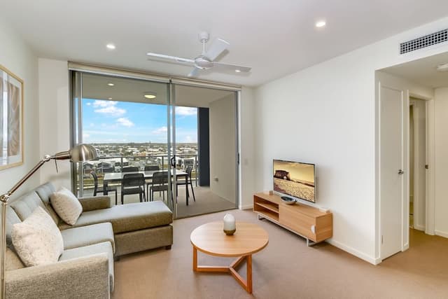 Standard Apartment, 3 Bedrooms, Lake View