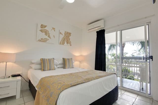 One Bedroom Apartment