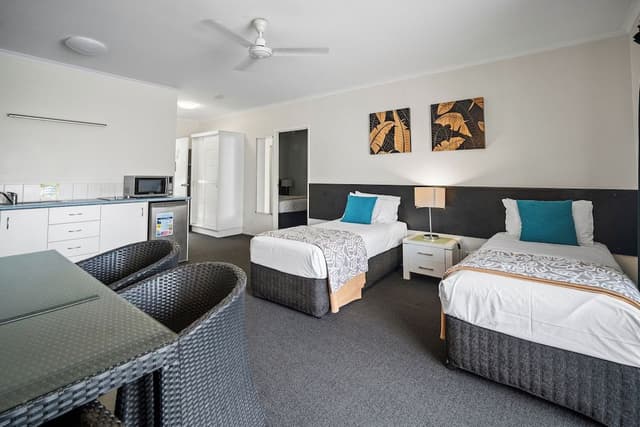 One Bedroom Apartment