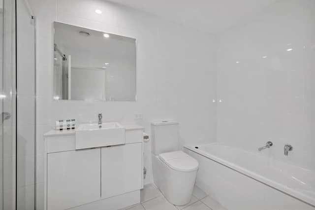 2 Bedroom Seaview Apartment