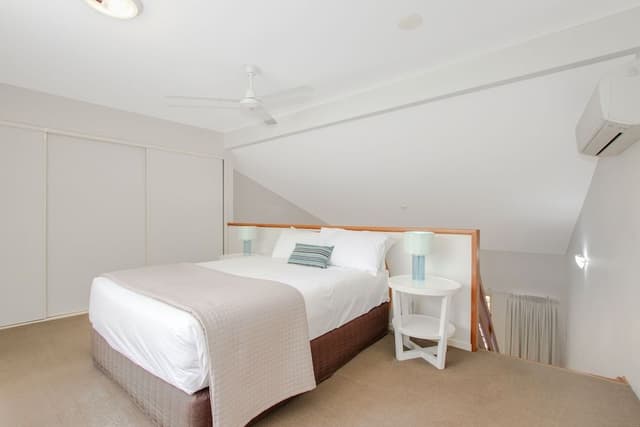 1 Bedroom Loft Apartment
