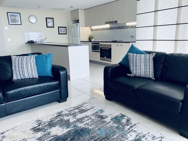 Resort Three Bedroom Ocean View Apartment